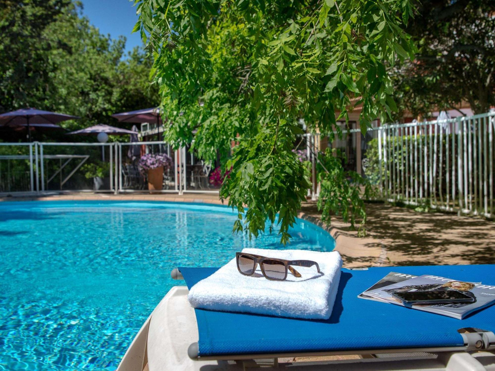 Ibis Brignoles Provence Verte Dış mekan fotoğraf